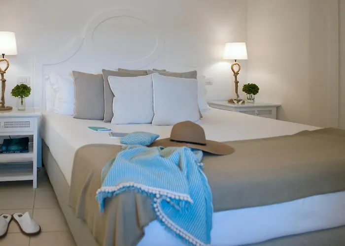 Otel La Peschiera 5*