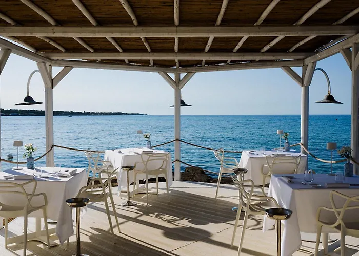 Otel La Peschiera 5*