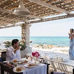 فندق La Peschiera 5*